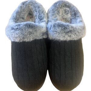 Cozy Black and Gray Faux Fur Slippers